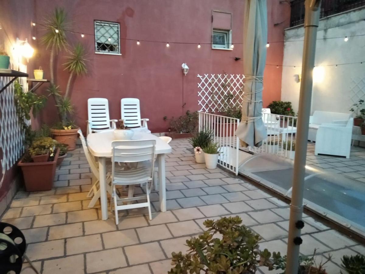 Апартаменты A Casa Di Monica Поццуоли Экстерьер фото