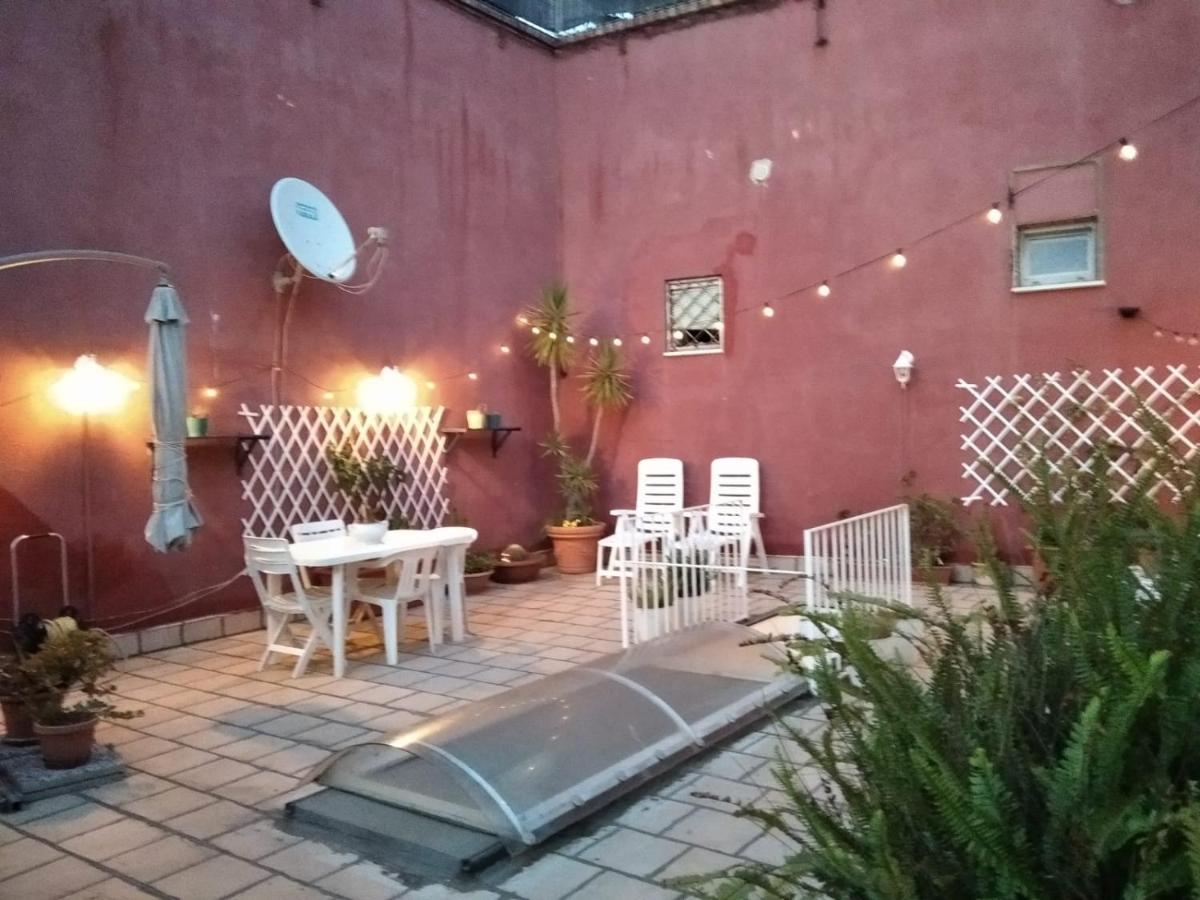 Апартаменты A Casa Di Monica Поццуоли Экстерьер фото